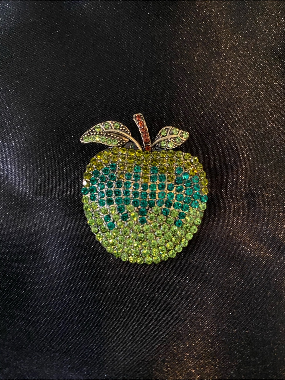 Green Crystal Apple Brooch - Sparkling Women's Jewelry
